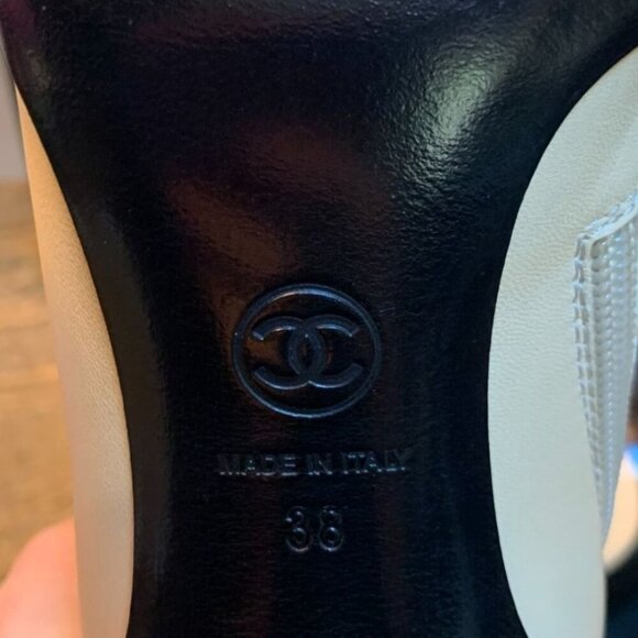 CHANEL NEW Open Toe Leather Ankle Boot Bootie Black & Tan CC Logo EU 38 US 7-7.5 - Picture 8 of 12